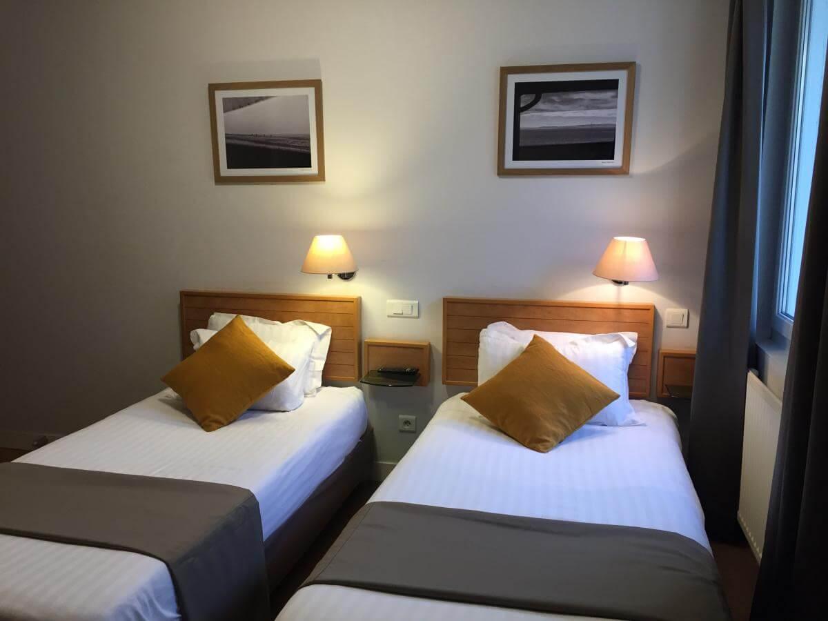 Hotel Les Voyageurs Saint-Renan Zewnętrze zdjęcie
