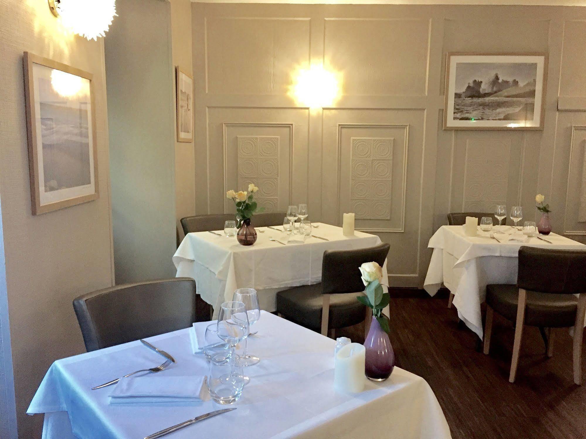 Hotel Les Voyageurs Saint-Renan Zewnętrze zdjęcie