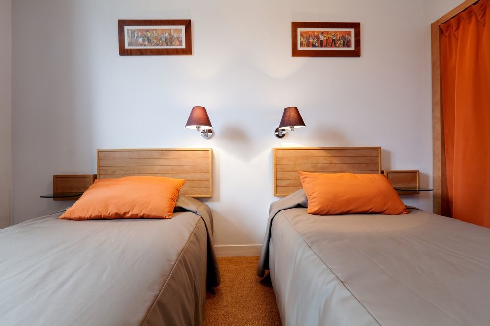 Hotel Les Voyageurs Saint-Renan Zewnętrze zdjęcie